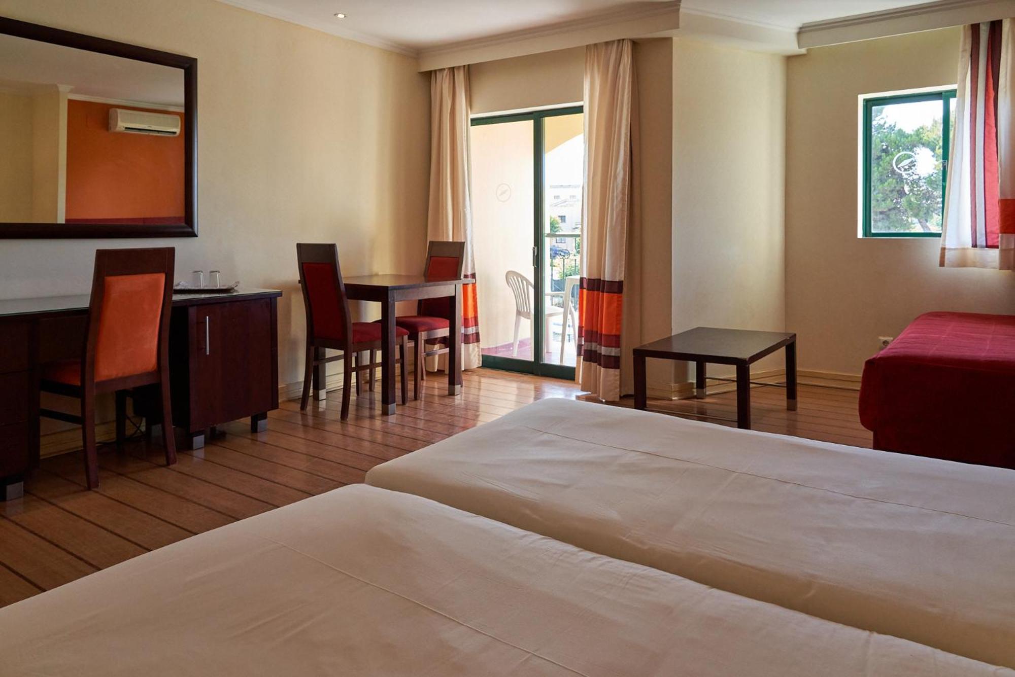 The Navigator Hotel Alvor Exterior photo